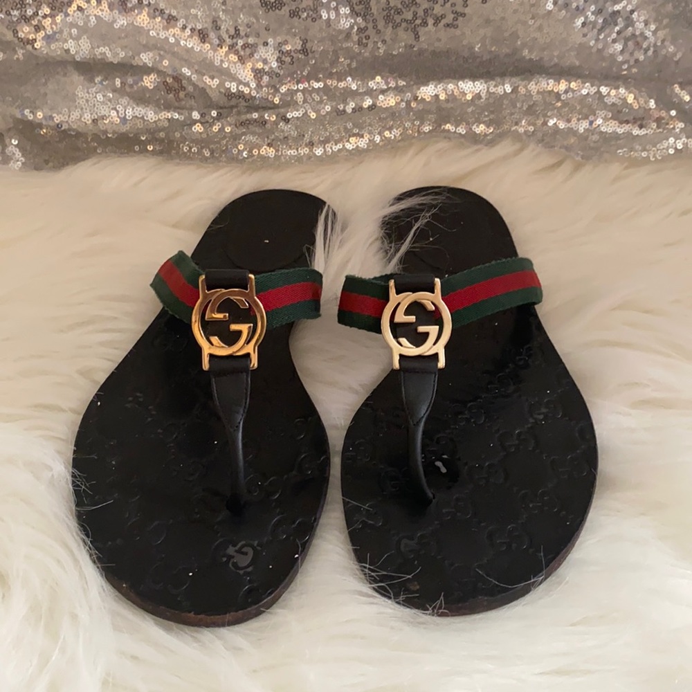 Gucci Thong Sandals